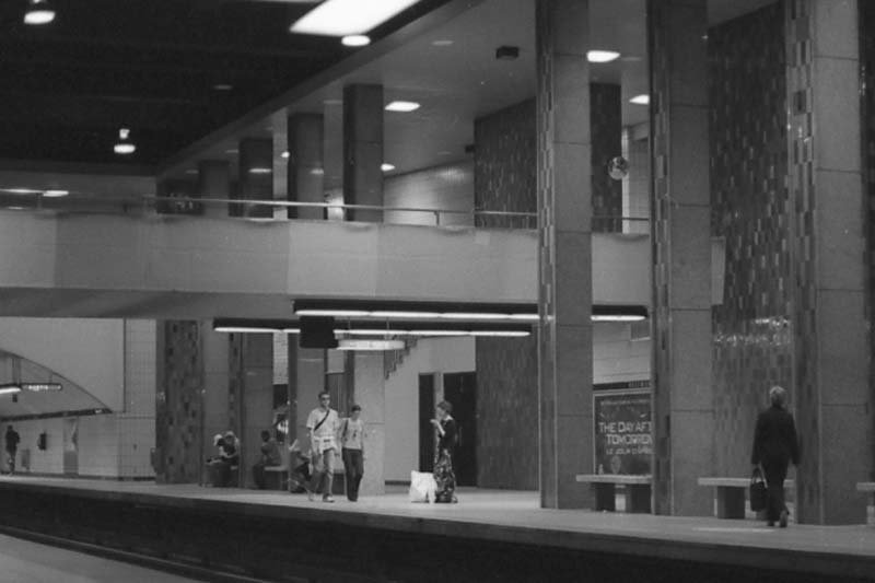 Beaubien subway station interior