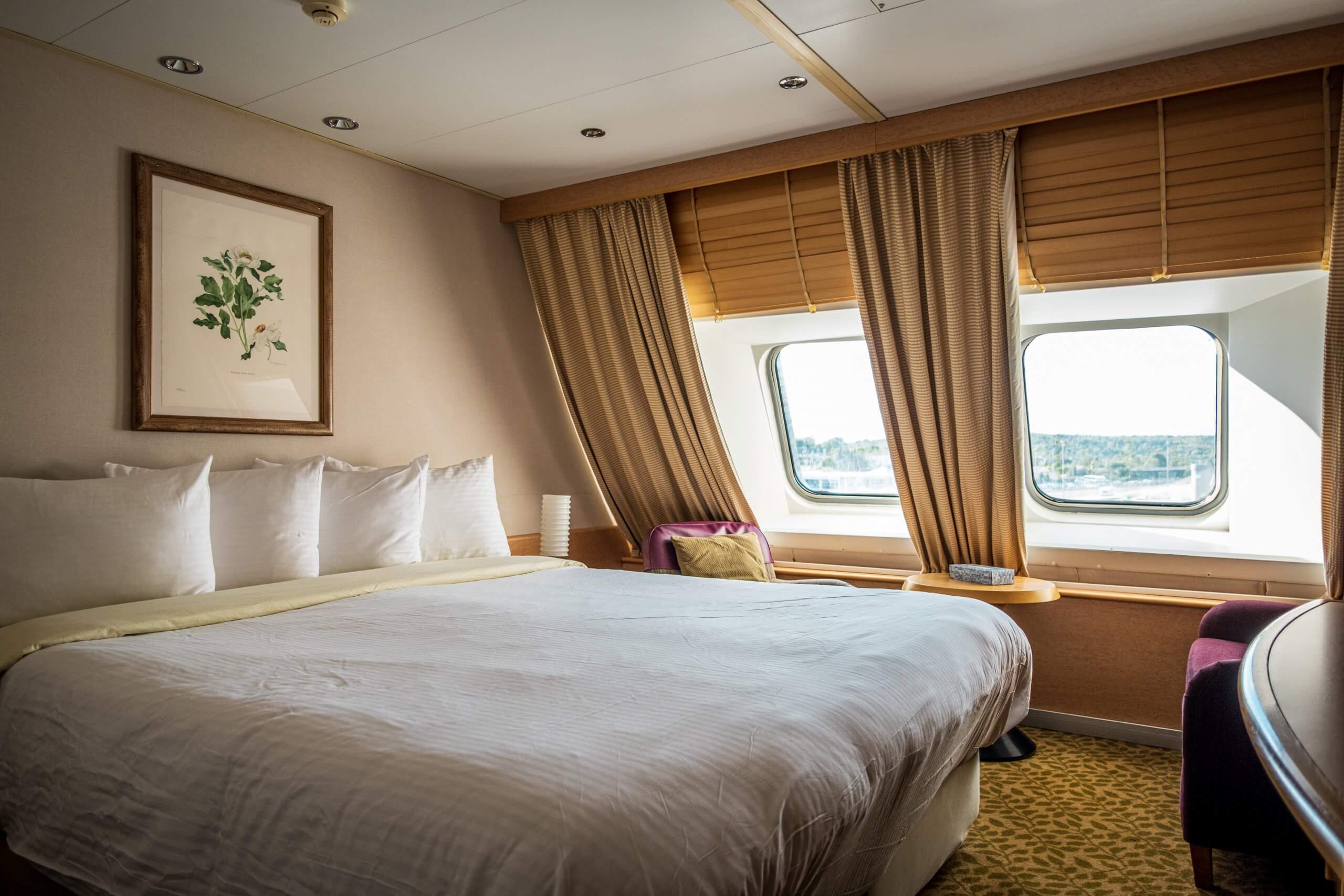 Interior of a deluxe cabin on the Newfoundland ferry