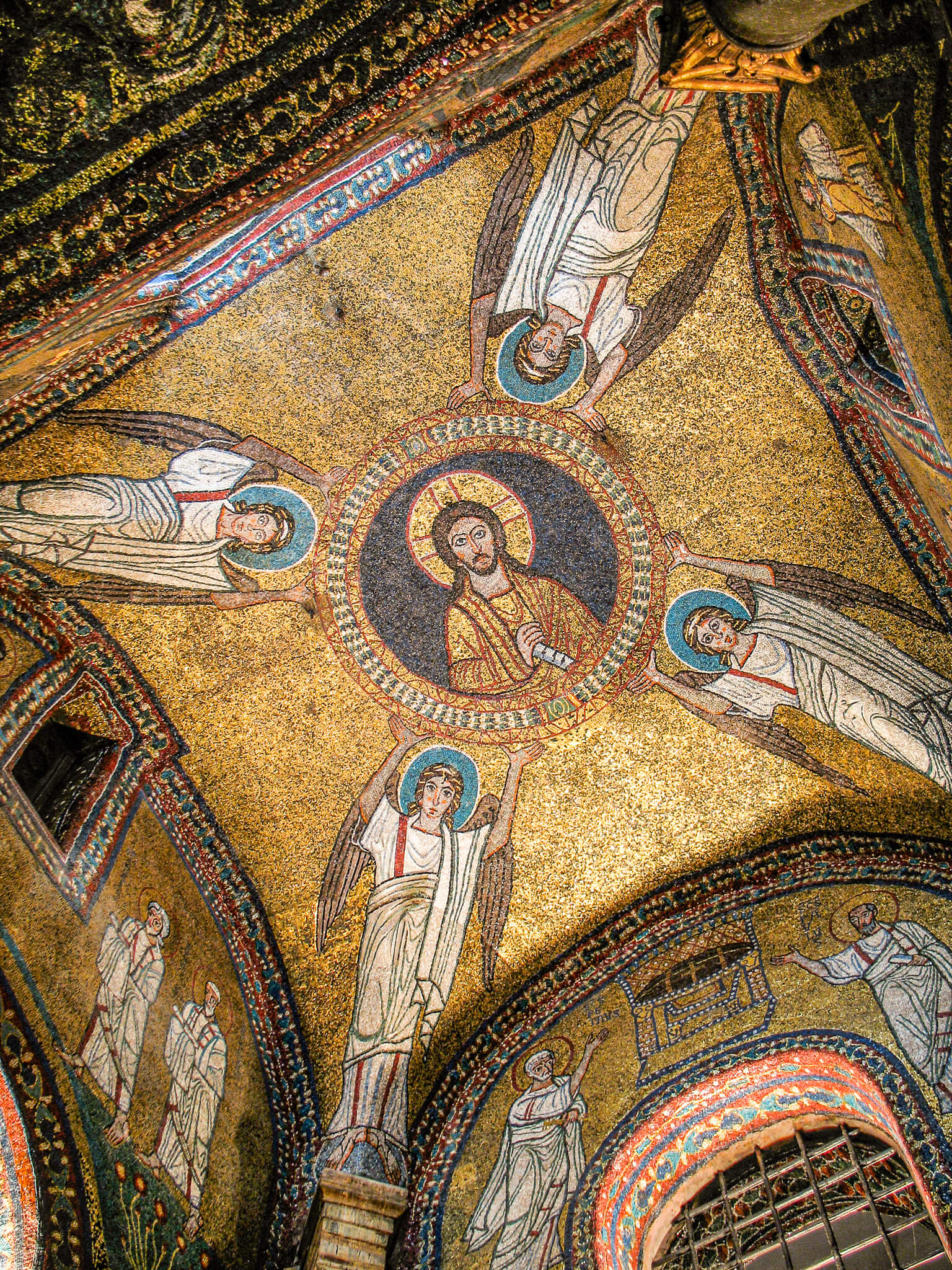 Mosaics in the vault of the San Zeno chapel in Santa Prassede