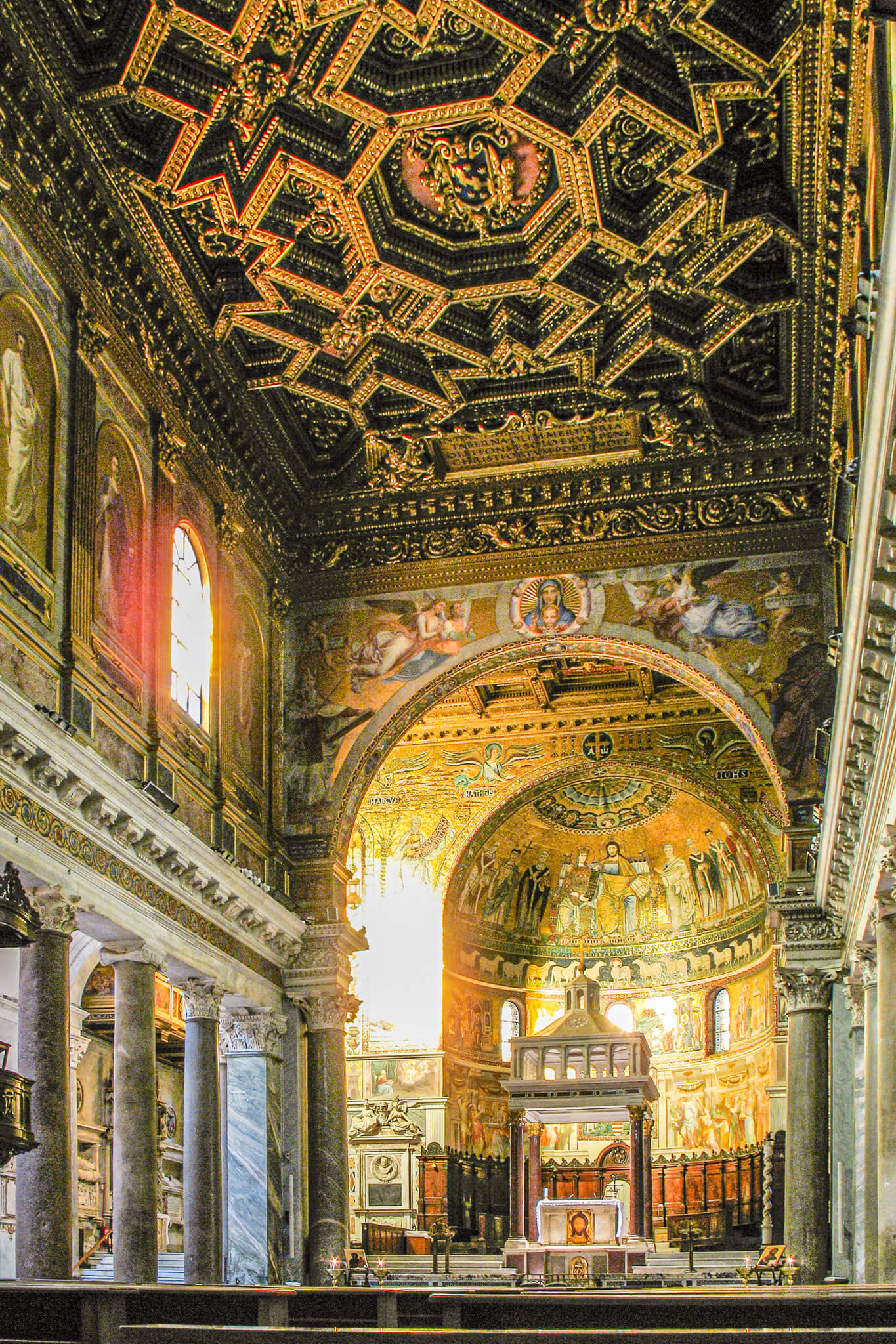 The golden mosaic interior interior of Santa Maria in Trastevere