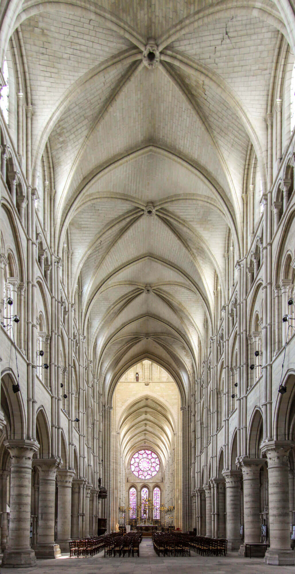 The Gothic interior of the Laon Cathedral