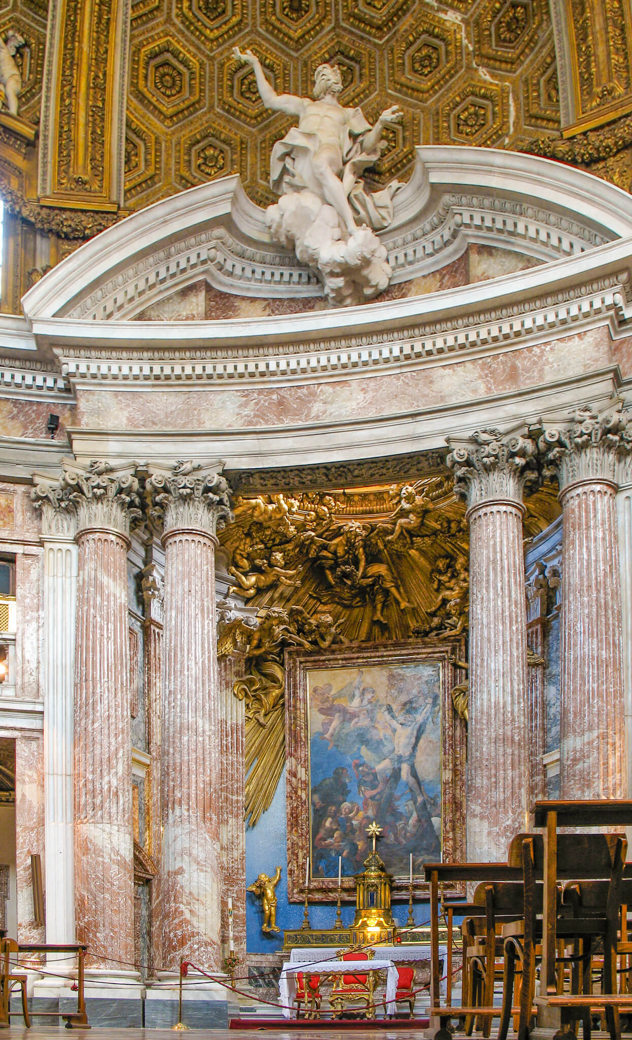 The main altar of Sant'Andrea al Quirinale